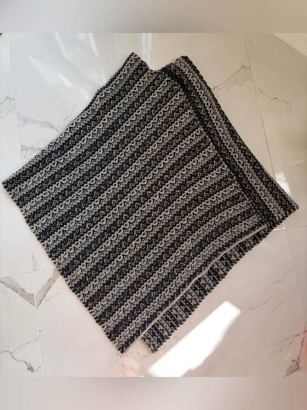 French Connection Black & Gray Knit Poncho